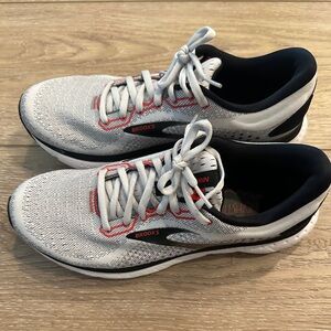 Mens Brooks Glycerin 18 size 9